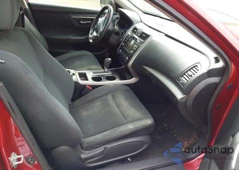 2015 Nissan Altima 2.5 S из США, поврежденный, VIN 1N4AL3AP0FC155914